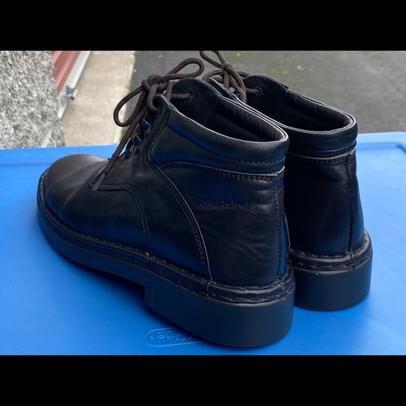 Dr Martines ASTM F2413-11 DM212 Black Leather Boot - Picture 4 of 14